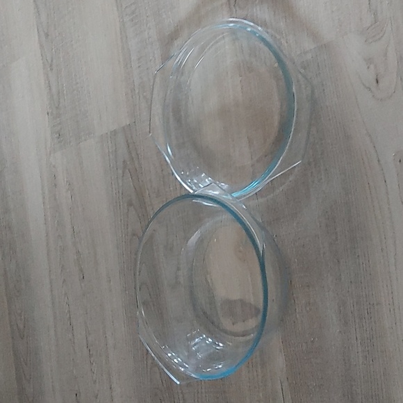 Martinez casserole dish with lid - Picture 2 of 5